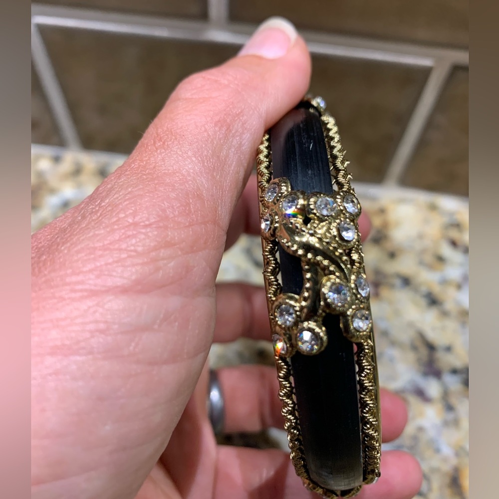 Vintage faux gold and Diamond with black lucite bangle, mesh back BLING